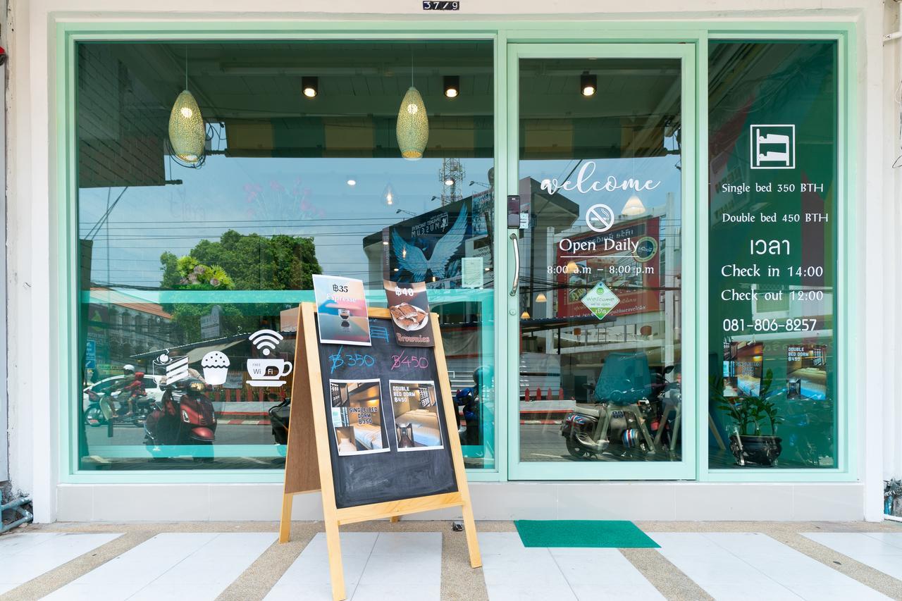 H2B Hostel Phuket Ngoại thất bức ảnh